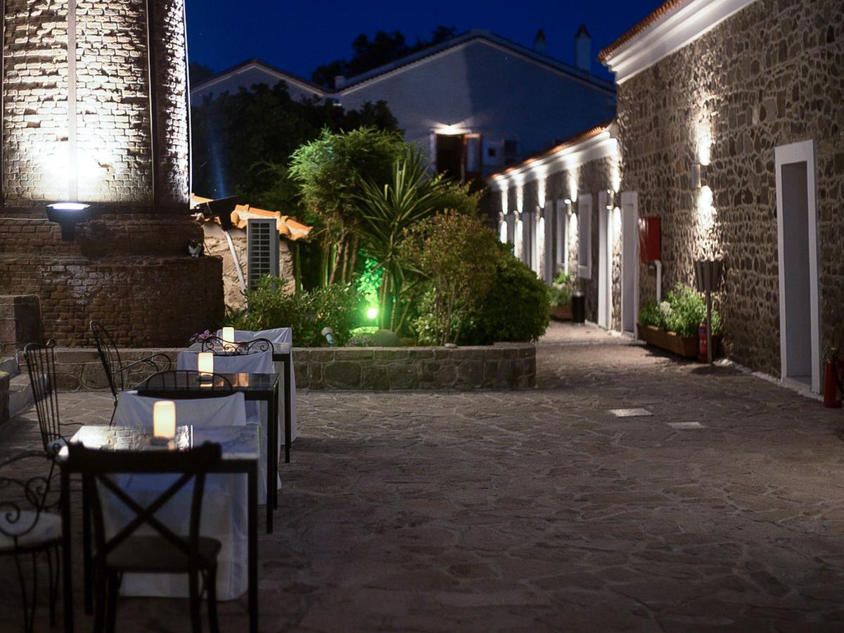 Olive Press Hotel & Apartments ميثيمْنا المظهر الخارجي الصورة